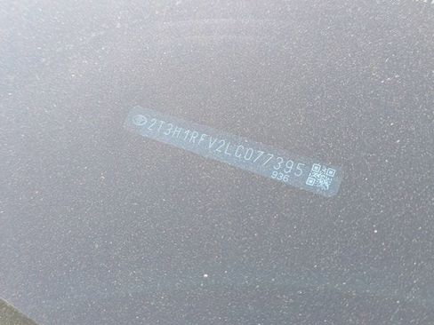 Used 2020 Toyota RAV4 LE image 11