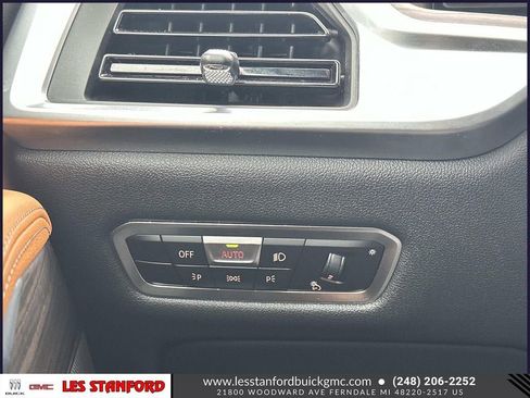 Used 2023 BMW X7 xDrive40i w/ Executive Package image 29