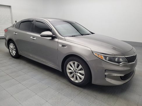 Used 2016 Kia Optima EX FWD image 11