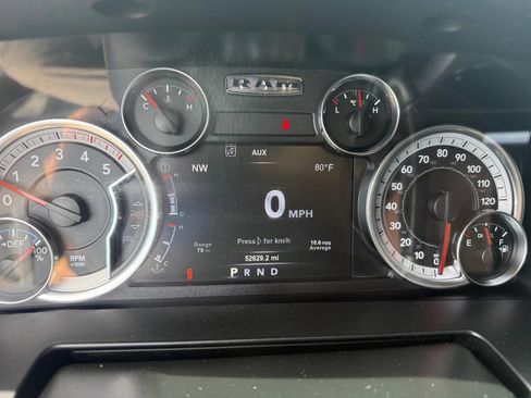 Used 2018 RAM 3500 Laramie w/ Snow Chief Group AWD/4WD image 21