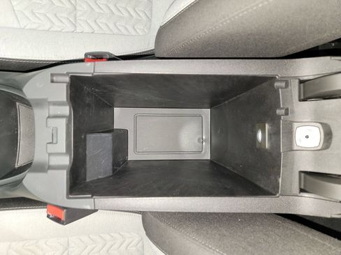 Used 2024 Chevrolet Equinox LS FWD image 28