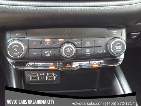Used 2022 Dodge Durango SXT RWD image 21