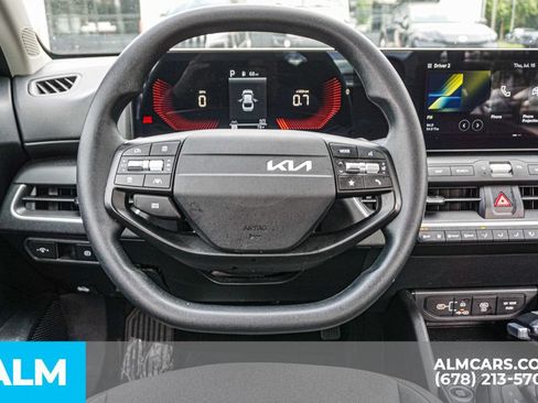 Used 2025 Kia K4 FWD image 28