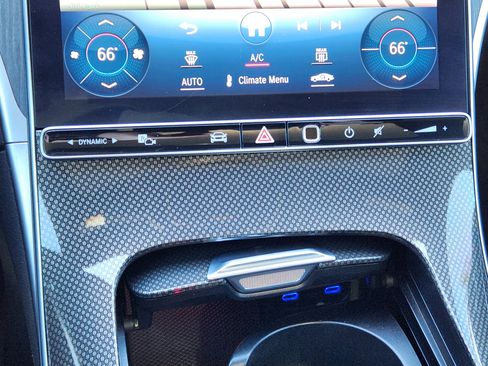 Used 2023 Mercedes-Benz C 300 Sedan image 19