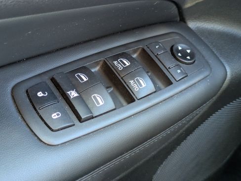 Used 2021 Jeep Grand Cherokee Limited X AWD/4WD image 24