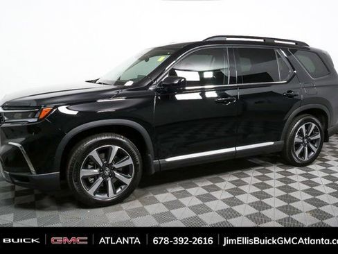 Used 2025 Honda Pilot Touring image 30