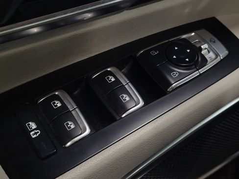 Used 2022 Kia Telluride SX w/ Towing Package image 27