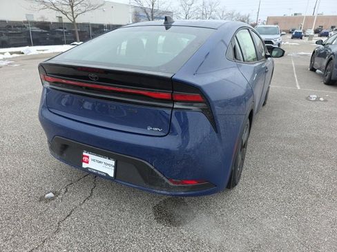 New 2026 Toyota Prius LE image 7