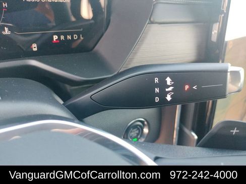 New 2026 GMC Acadia Denali w/ Super Cruise Package AWD/4WD image 18