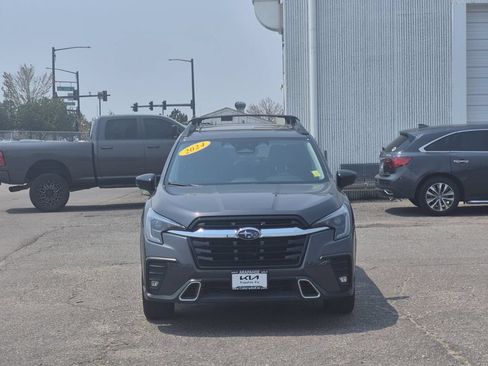 Used 2024 Subaru Ascent Touring AWD/4WD image 3