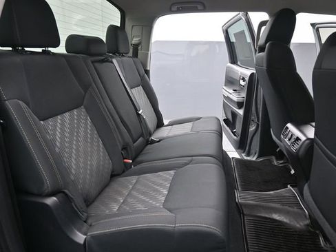 Used 2021 Toyota Tundra SR5 w/ Trail Edition image 12