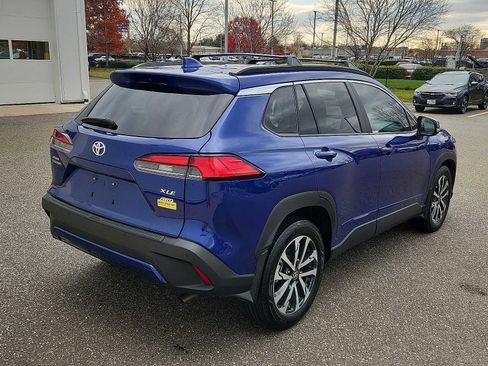 Used 2024 Toyota Corolla Cross XLE image 6