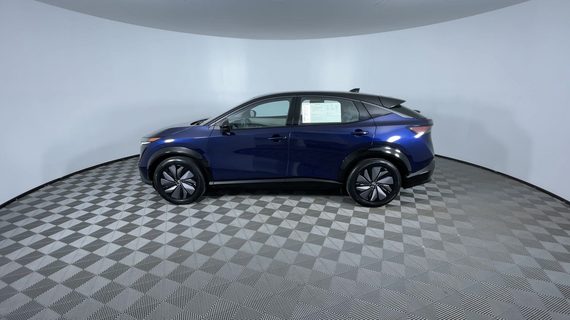 Certified 2024 Nissan Ariya AWD image 6