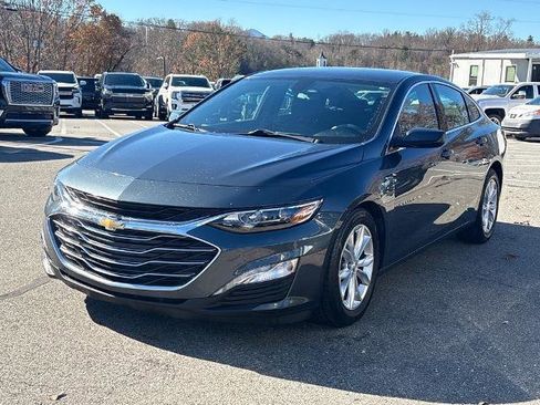 Used 2020 Chevrolet Malibu LT image 4