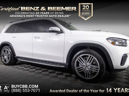 Used 2026 Mercedes-Benz GLS 450 4MATIC image 1