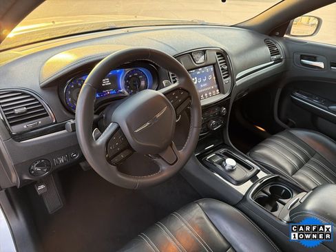 Used 2023 Chrysler 300 S image 14