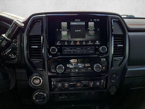 Used 2021 Nissan Titan PRO-4X w/ Pro-4x Convenience Package AWD/4WD image 14