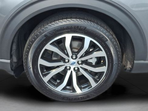 Used 2025 Ford Explorer ST-Line AWD/4WD image 9