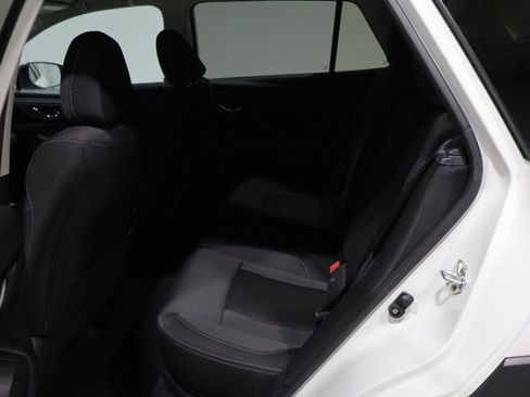 Used 2025 Subaru Outback Premium AWD/4WD image 16