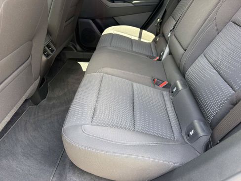 Used 2026 Chevrolet Equinox LT FWD image 10