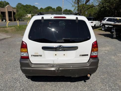 Used 2004 MAZDA Tribute LX image 6