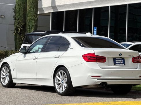 Used 2017 BMW 330e RWD image 6