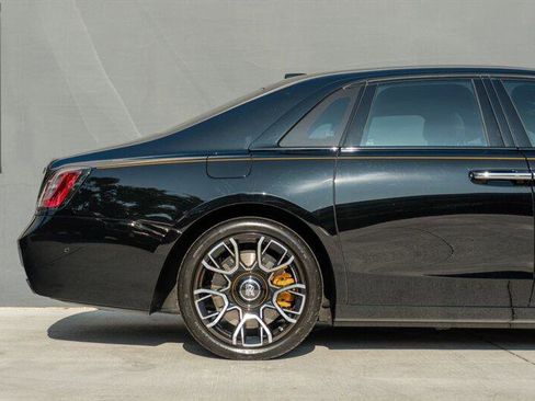 Used 2022 Rolls-Royce Ghost Black Badge image 34