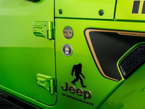 Used 2025 Jeep Wrangler Rubicon 392 image 29