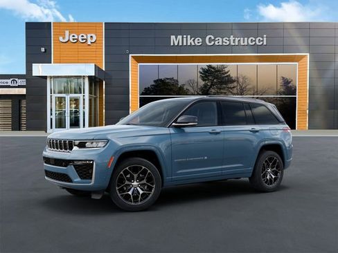 New 2026 Jeep Grand Cherokee Summit AWD/4WD image 3