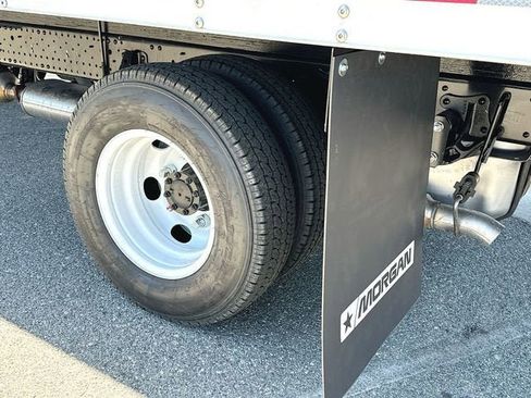 New 2024 Chevrolet Low Cab Forward image 39