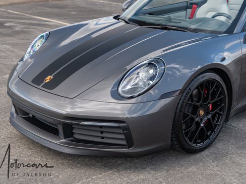 Used 2022 Porsche 911 Carrera S image 9