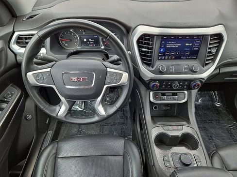 Used 2023 GMC Acadia SLT AWD/4WD image 19