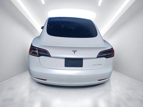 Used 2021 Tesla Model 3 Long Range AWD/4WD image 4