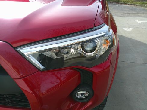 Used 2023 Toyota 4Runner TRD Off-Road Premium image 7