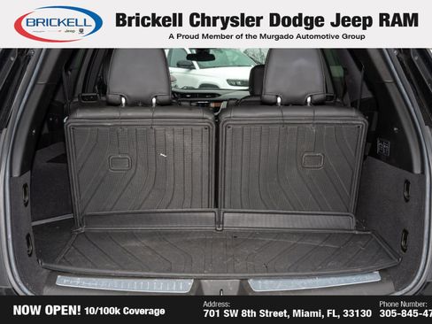 Used 2023 Cadillac XT6 Sport image 9