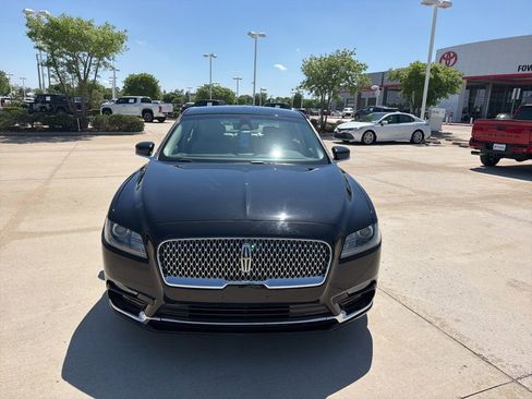 Used 2020 Lincoln Continental FWD image 2