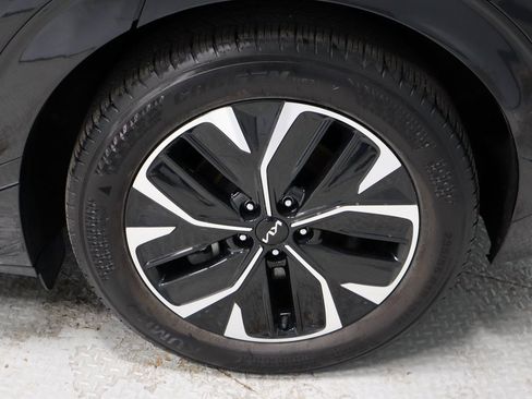 Used 2024 Kia EV6 GT-Line image 21
