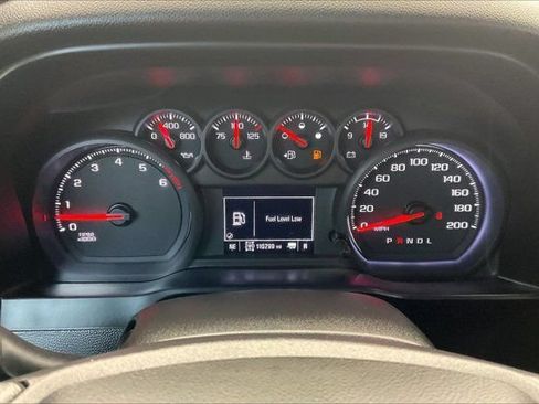 Used 2021 Chevrolet Silverado 1500 Custom Trail Boss w/ LPO, Dark Essentials Package AWD/4WD image 21