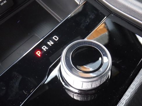 New 2025 Jeep Grand Cherokee Altitude image 17