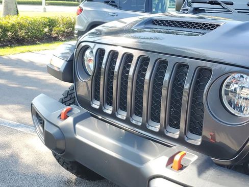 Used 2023 Jeep Gladiator Mojave w/ Trailer Tow Package AWD/4WD image 10