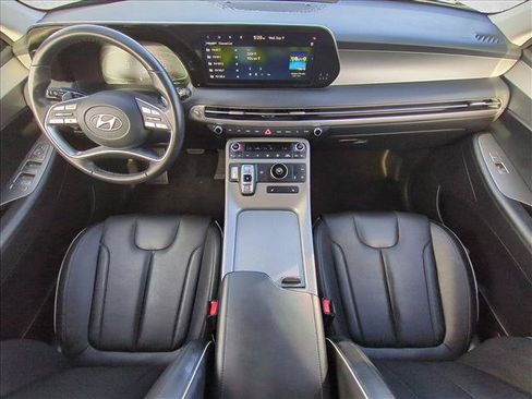 Used 2025 Hyundai Palisade SEL FWD image 18