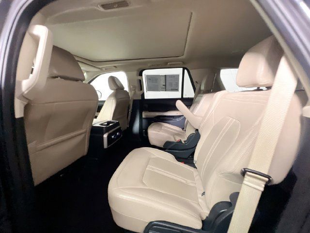 Used 2023 Ford Expedition Limited AWD/4WD image 27