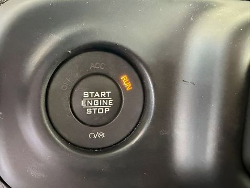 Used 2023 Jeep Gladiator Mojave w/ Trailer Tow Package image 25