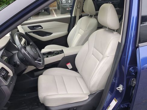 Used 2021 Nissan Rogue SL w/ Premium Package AWD/4WD image 9