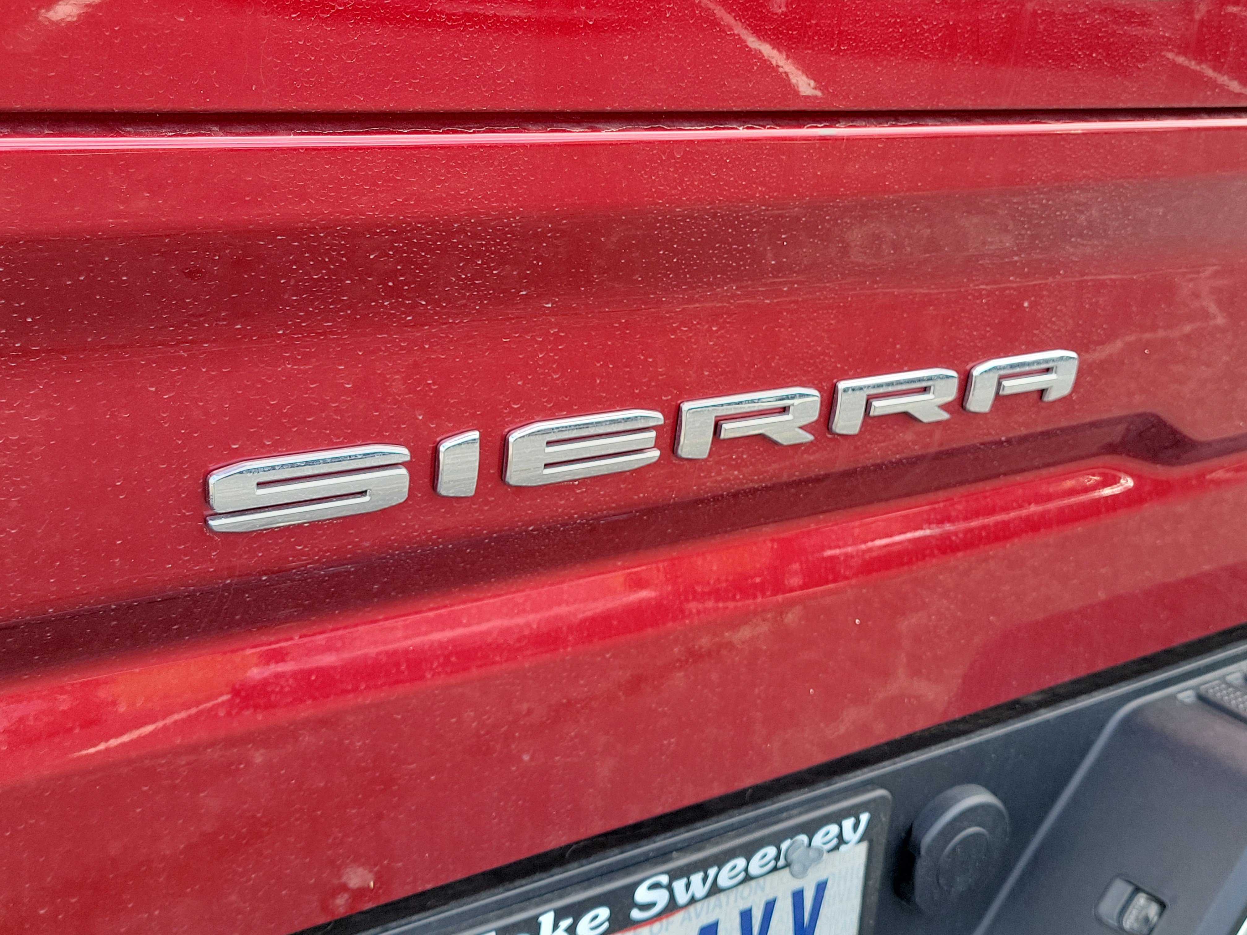 Used 2024 GMC Sierra 1500 SLT w/ SLT Premium Plus Package AWD/4WD image 6