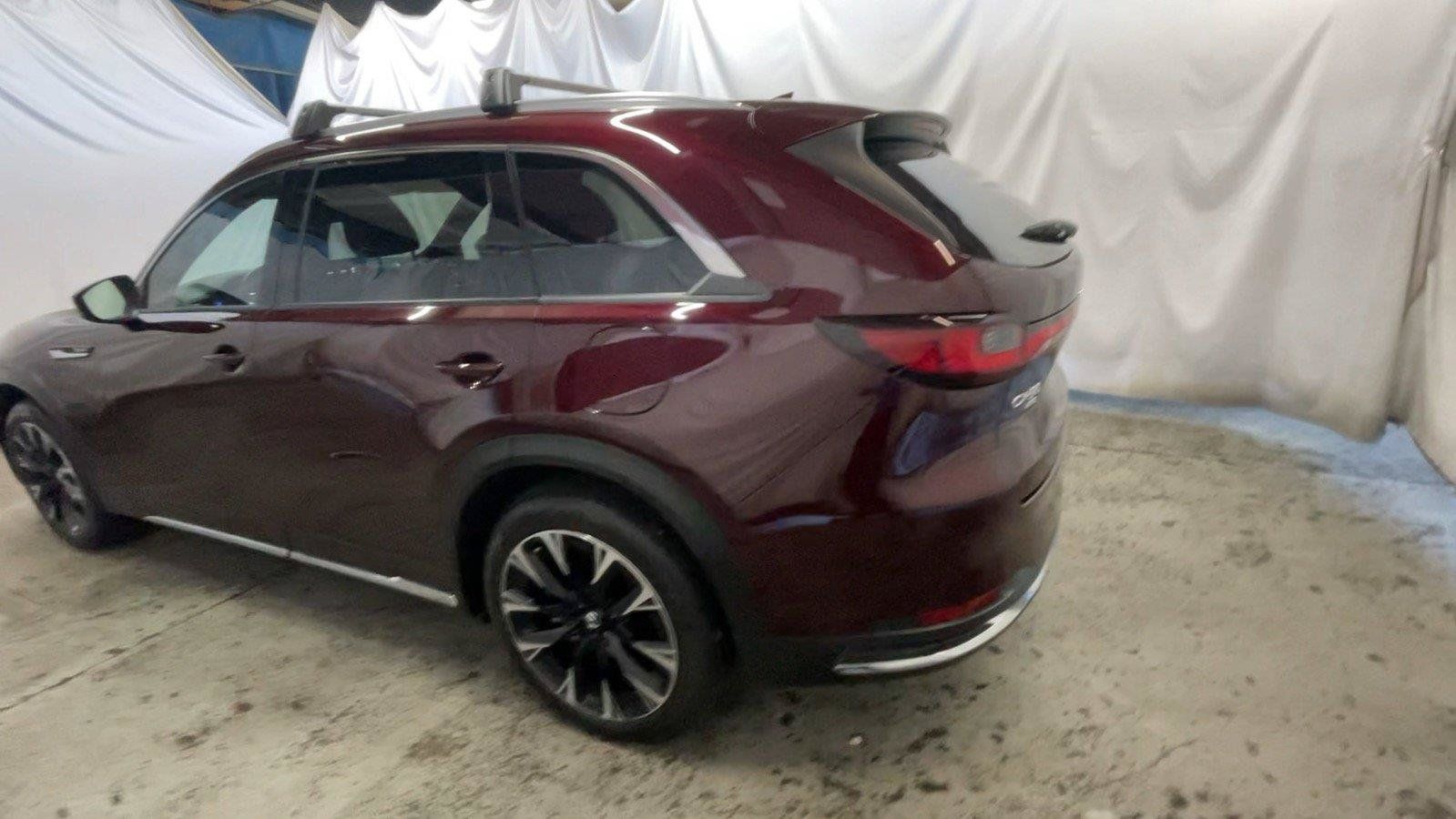 Used 2025 MAZDA CX-90 Plug-In Hybrid w/ Premium Plus AWD/4WD image 9