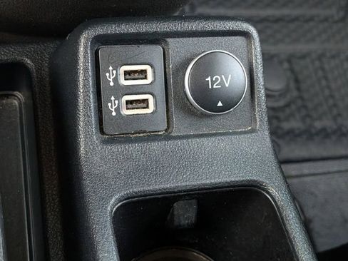 Used 2019 Ford Transit Connect XLT FWD image 21