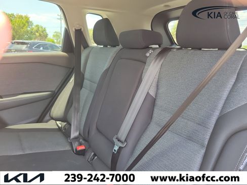 Used 2022 Nissan Rogue SV image 13