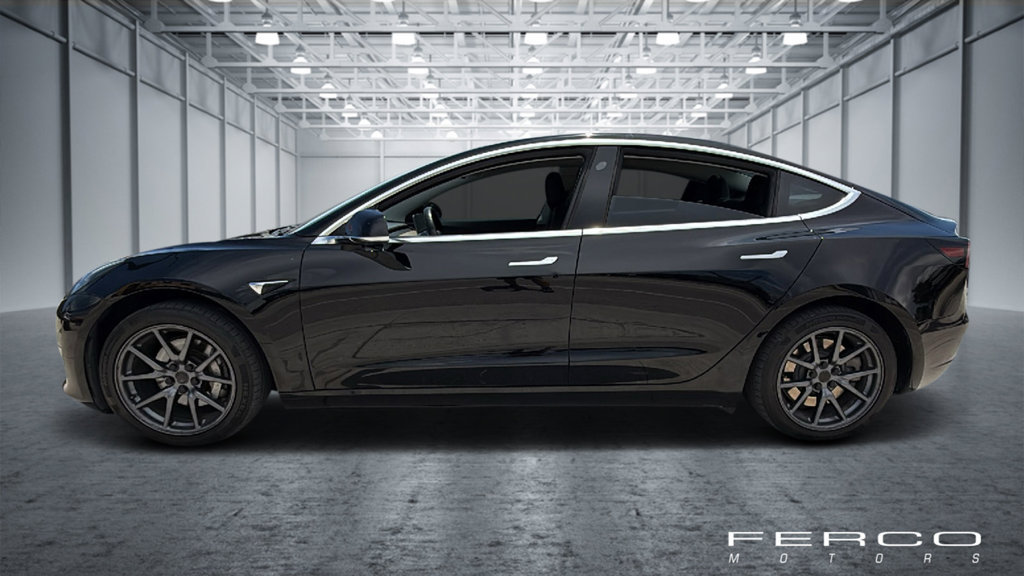 Used 2019 Tesla Model 3 Mid Range RWD image 2