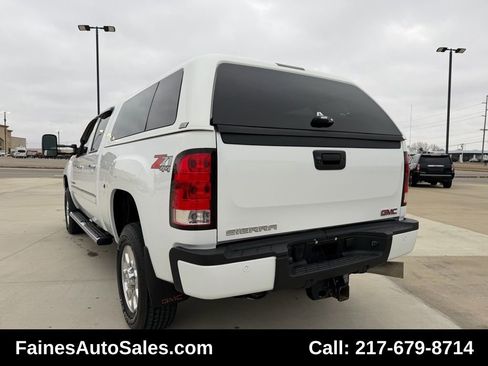 Used 2014 GMC Sierra 3500 Denali w/ Snow Plow Prep Package image 9